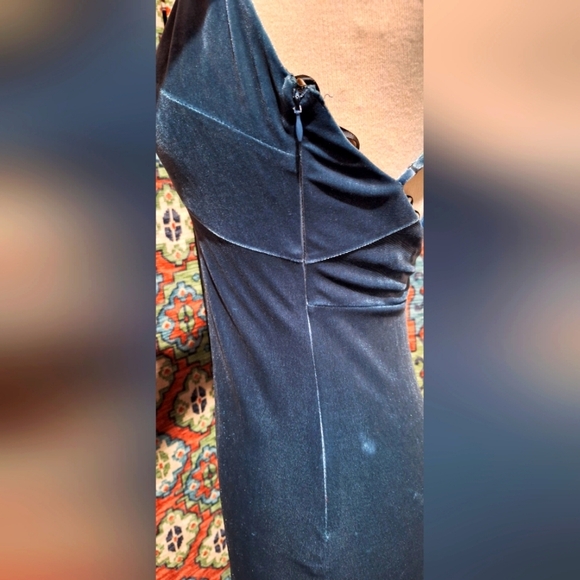 FOREVER 21 DRESS - Picture 4 of 5